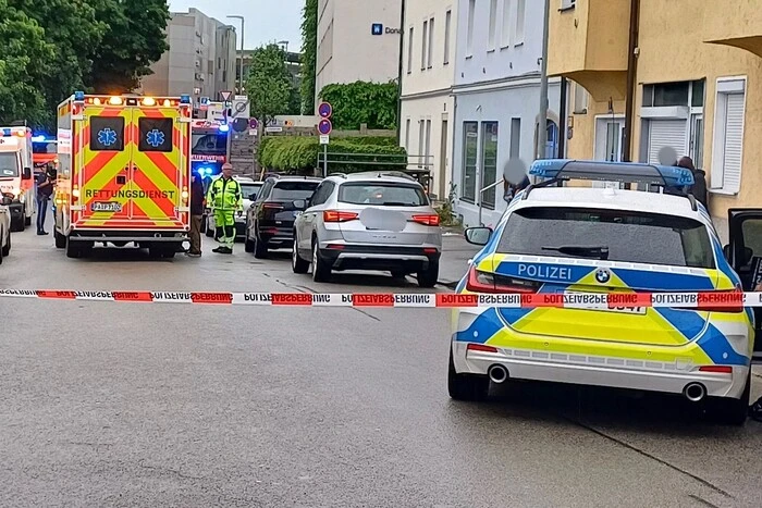W Niemczech mężczyzna wjechał w tłum, wśród poszkodowanych - jego żona i córka
