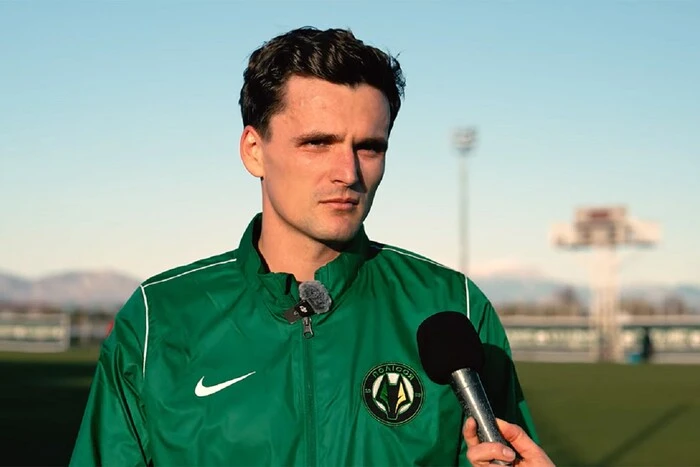 Der Mittelfeldspieler von 'Polissya' Andriyevskiy hat Klage gegen den Journalisten Burbas eingereicht