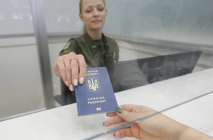 Ukraine has allowed multiple citizenship: who will be able to obtain a second passport