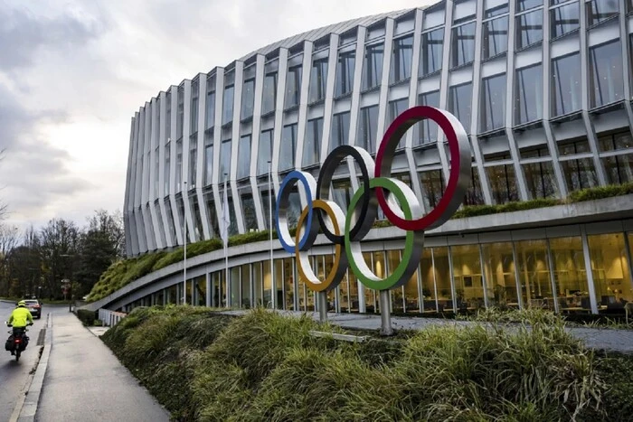 Das IOC kommentierte die Möglichkeit der Teilnahme von Russen an den Olympischen Spielen 2026