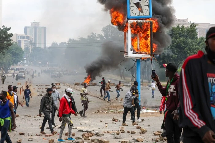 Massive protests erupt in Kenya: at least 16 dead and hundreds injured