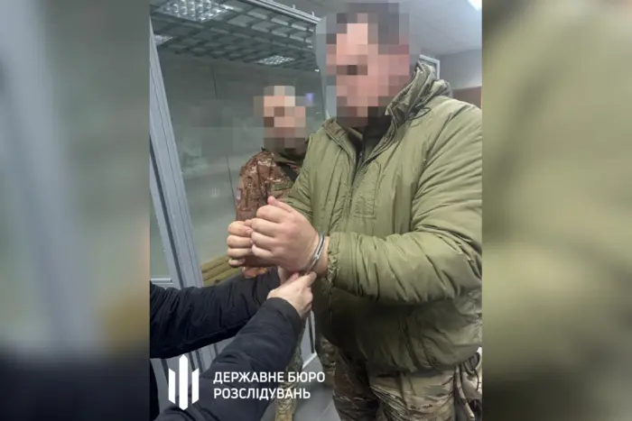 Забезпечив дружині мільйонні виплати та фіктивну службу: історія махінацій комбрига ТРО