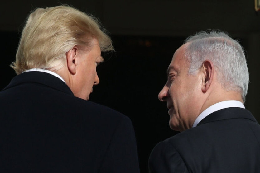 Trump erklärt vollständige Kontrolle der USA und Israels über den iranischen Luftraum und fordert die Kapitulation Teherans