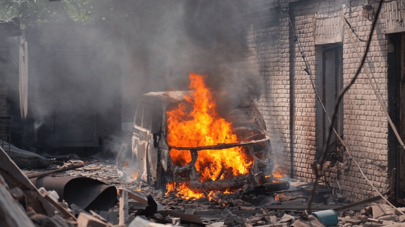Why did Russia start shelling Ukrainian military enlistment offices?