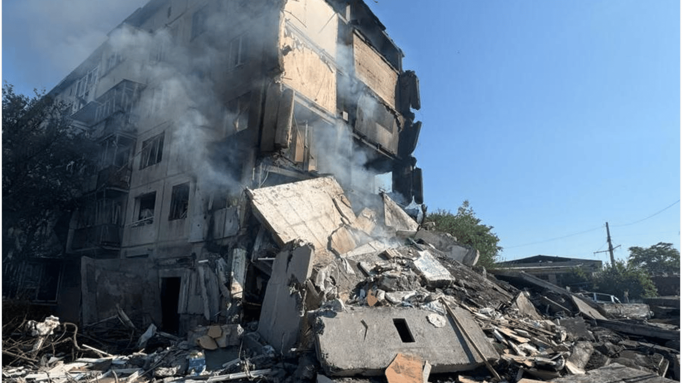 Occupants attacked Donetsk region — a deceased person was retrieved from the rubble