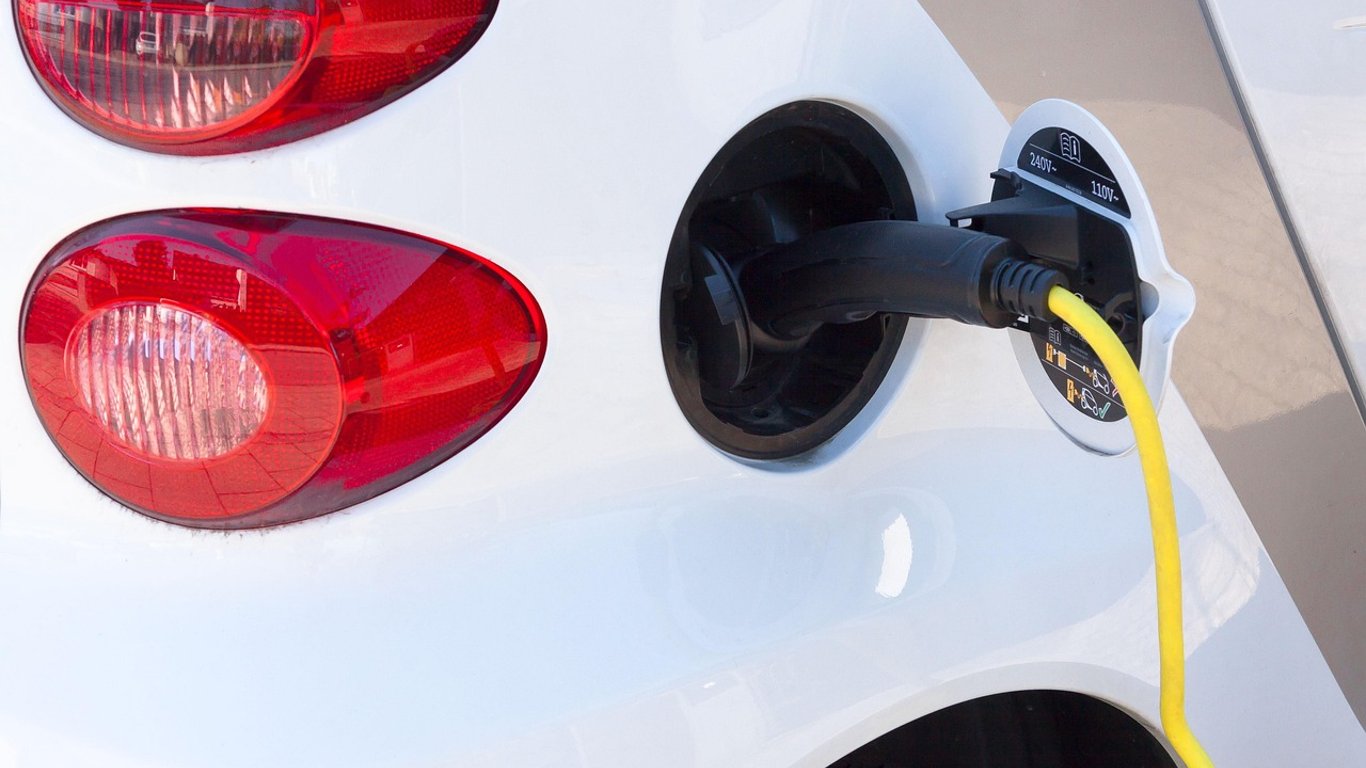 New Level of Energy - Unique Batteries Being Tested in China