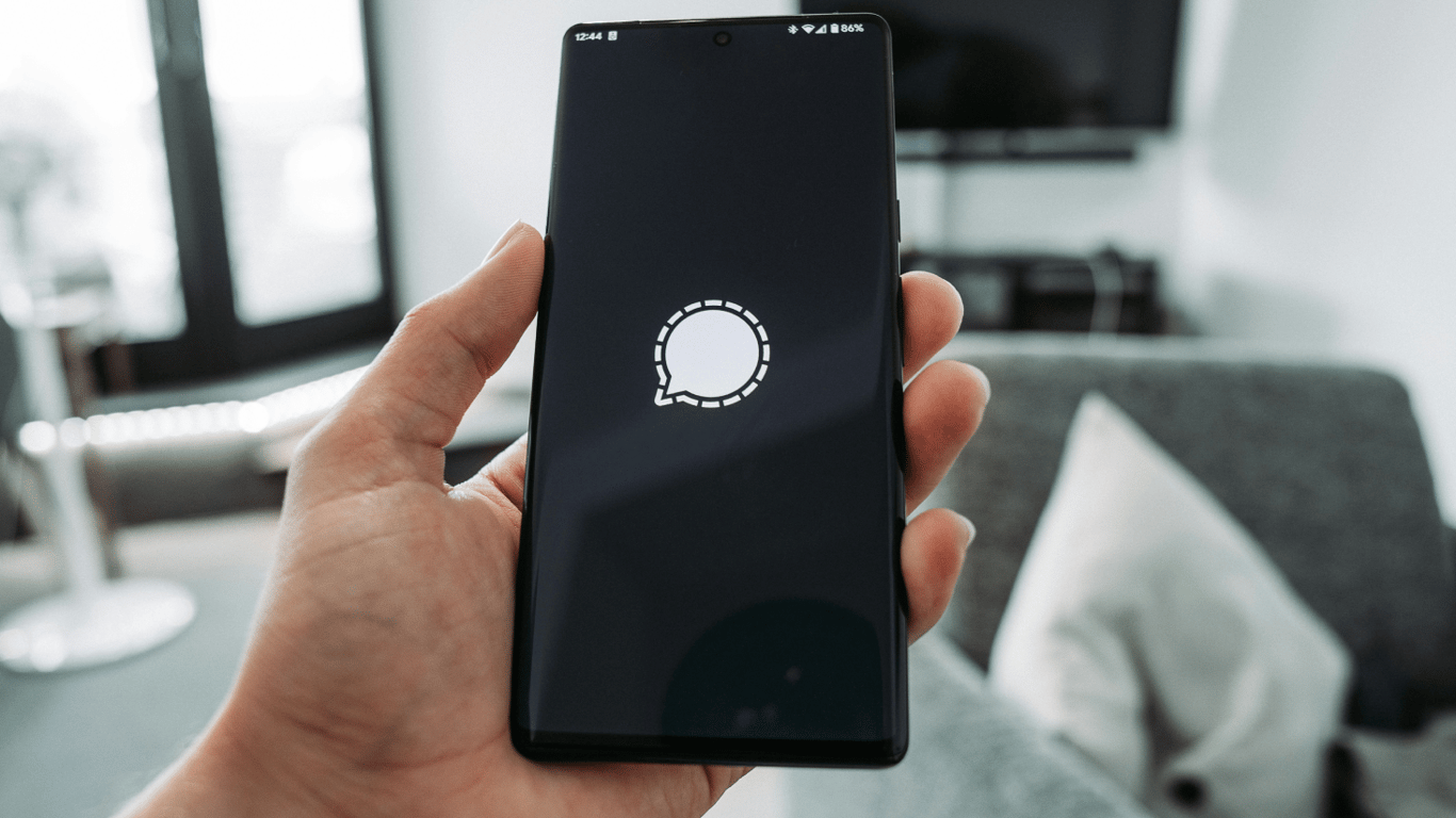 How to Use All Privacy Features in Signal to the Maximum