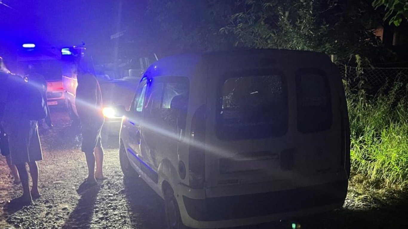 Strzał w auto – w Iwanofrankiwsku mężczyzna zranił dziecko