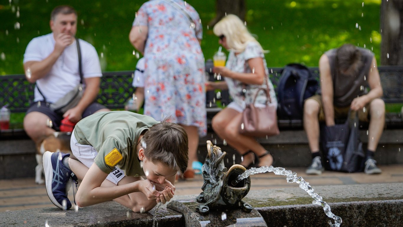 Abnormal heat and wind - weather forecast in Kharkiv for tomorrow
