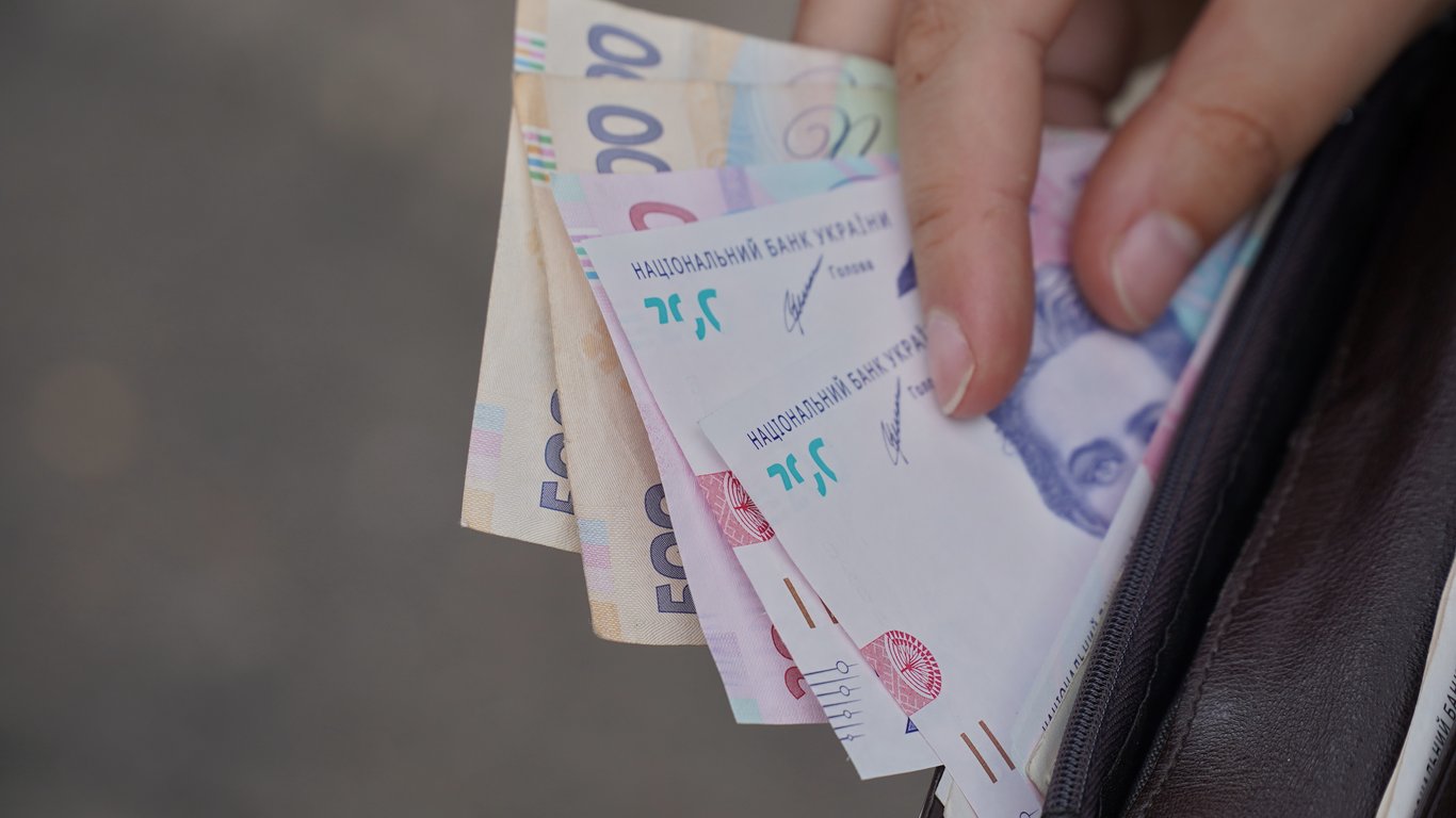 Киянину нарахували борг у 13 тис. грн за світло — як так вийшло